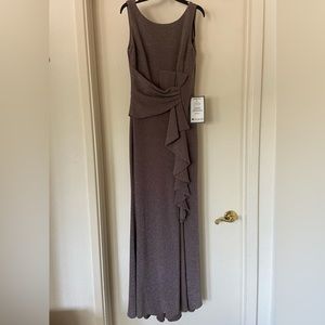 Betsy Adam Formal Form Fitting Gown